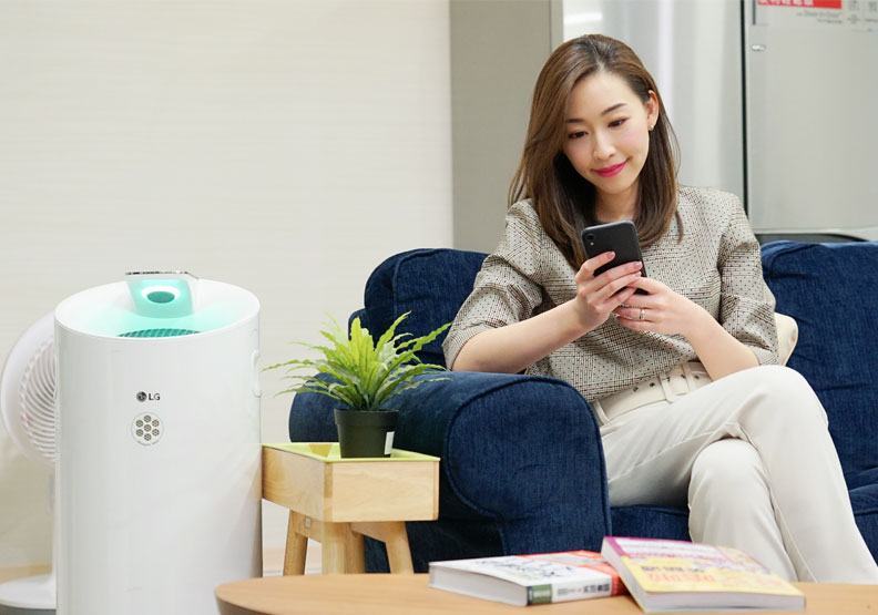 因為疫情，宅在家的時間變長，空氣清淨機也跟著熱賣。