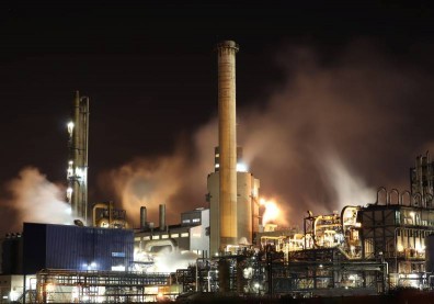 電動車、新冠疫情夾擊，石油增產「錢景」不妙！