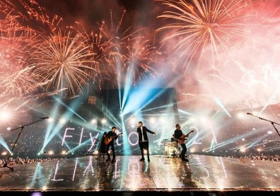 自主健康管理者闖五月天演唱會！鄭文燦：開罰5人，最高罰15萬元