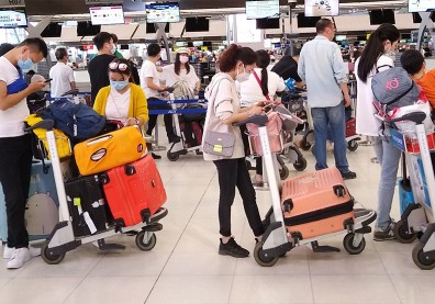 上海開放出國者接種疫苗，當地台人多觀望：打不打兩岸一樣要隔離