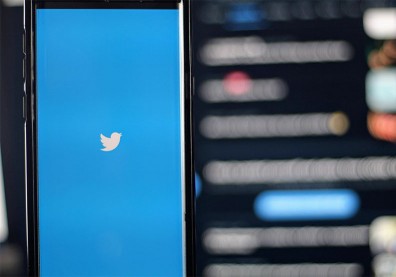 馬斯克改推特「藍鳥」商標成「X」原因曝！網嘆Twitter切腹自毀