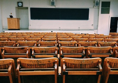 台灣的「集體自信心缺乏症」從何而來？政大教授：「教育」讓我們一路「受挫」