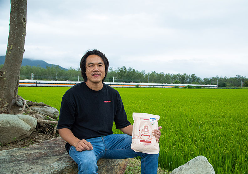 池上禾穀坊特製米袋。池孟諭攝