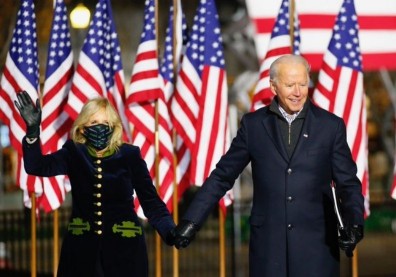 川規拜不隨！拜登上任首日簽署多項行政命令，推翻川普爭議政策