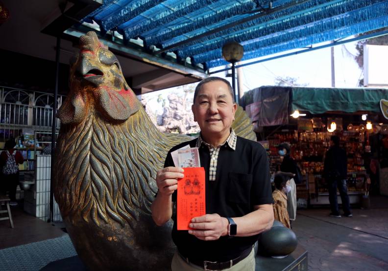 南投竹山紫南宮能香火鼎盛,管委會主委莊秋安是靈魂人物。張智傑攝。