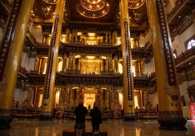 【獨家解密】神明數位力發威！隱身廟宇、教堂的金流中心