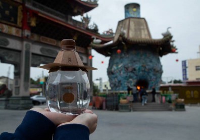 金融金童當廟公，武德宮用創意滾出文創大商機