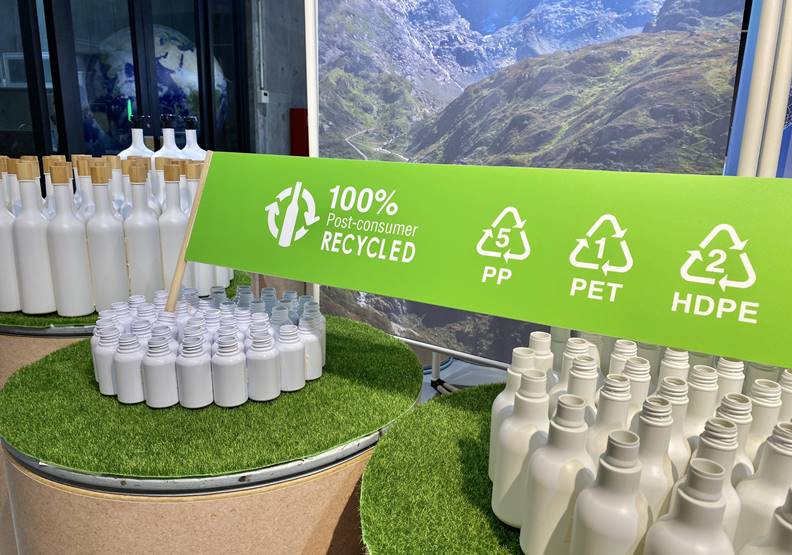 歐萊德在工業循環的產品包裝上，已與供應鏈夥伴研發可再生PCR塑料瓶器。圖片歐萊德提供。