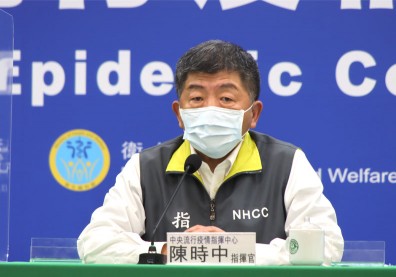 媒體爆10萬劑輝瑞疫苗4日抵台，陳時中今臨時記者會「嚴正否認」！