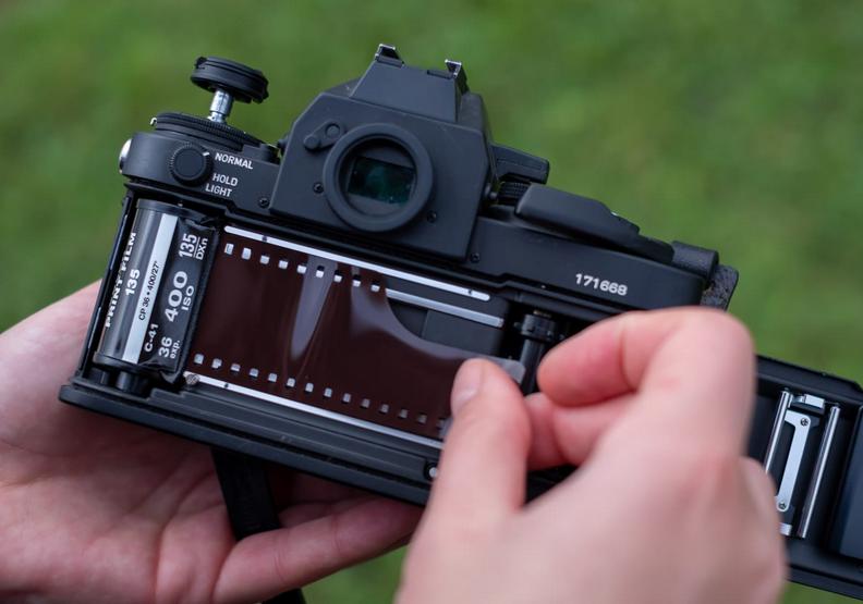 底片對許多專業玩家來說,依然有它無可取代的地位