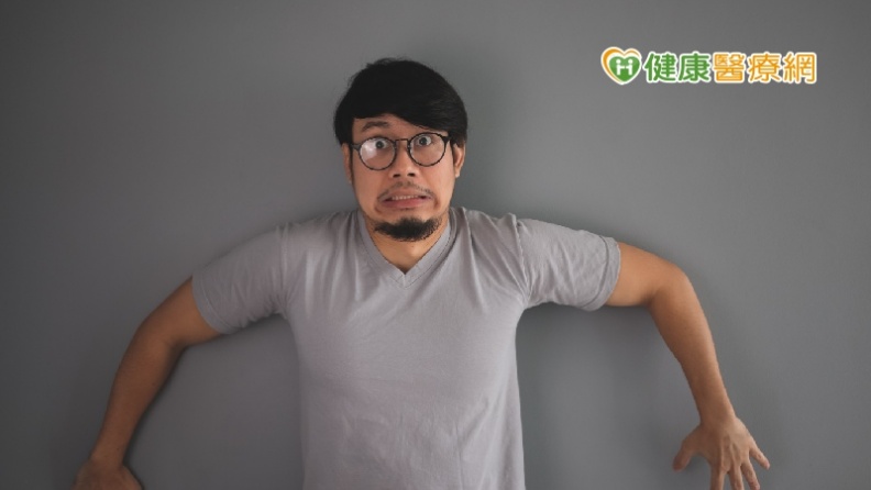 想到過年,就想到要發紅包、要被逼問有沒有男女朋友、年薪多少、何時結婚、何時要生小孩、要不要再生一個,覺得壓力好大!健康醫療網提供。