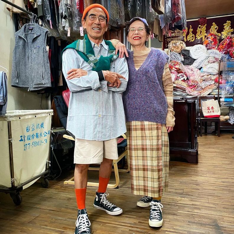 非常可愛的萬秀夫妻檔