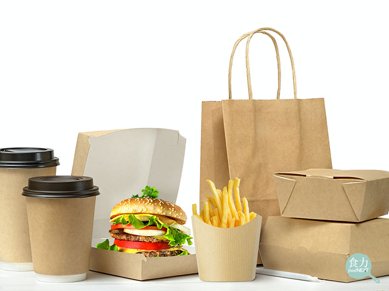 澳洲研究發現外送餐點中，漢堡套餐是碳排放量最多的餐點，為中餐將近2倍碳排放量。而且，牛皮紙袋碳足跡恐比塑膠高。取自食力
