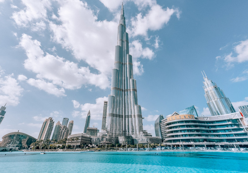 哈里發塔。izkiz