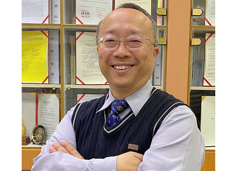 國立臺北科技大學電資學院院長 黃育賢。黃育賢提供