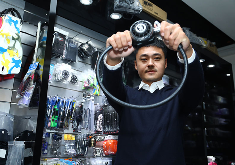 李明倫認為，很多體適能和運動場館工作都要具備管理能力。 