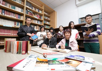 文史哲∕外語學群：數位結合人文，掌握跨領域對話能力