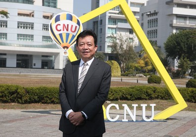 嘉南藥理大學校長李孫榮：科技不是重點，專業與人性更關鍵