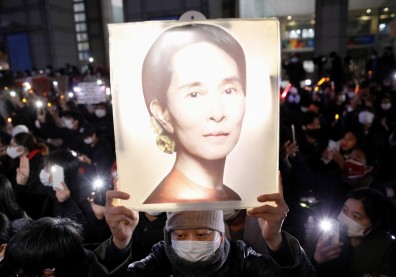 翁山蘇姬未獲國際奧援，緬甸政變難收場