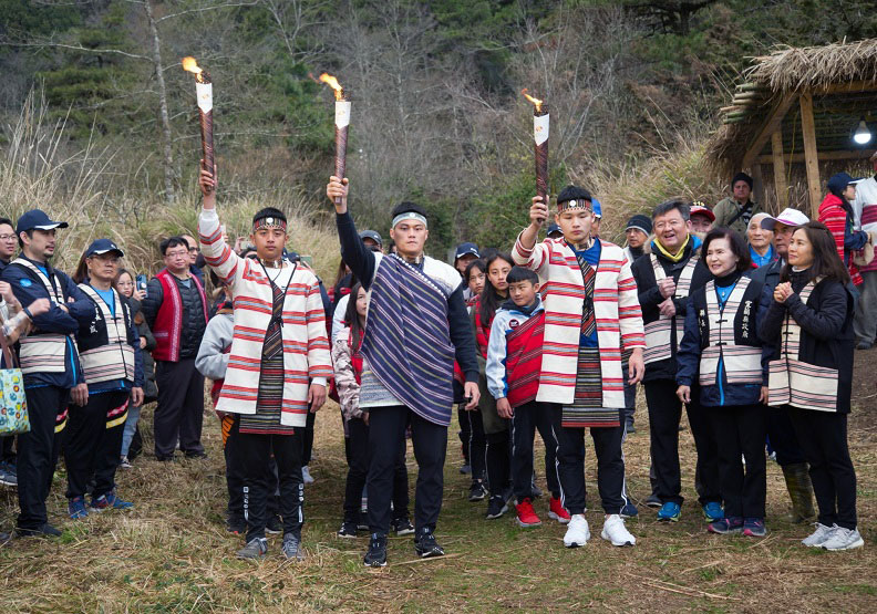 聖火在宜蘭大同鄉思源埡口取火,為期12天的聖火傳遞將至全國21縣。