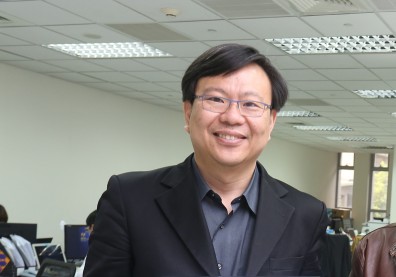 將來銀行主帥劉奕成閃辭，純網銀還有「將來」嗎？
