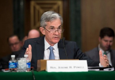 聯準會如預期縮債，「暫時性」通膨說詞支撐股優於債