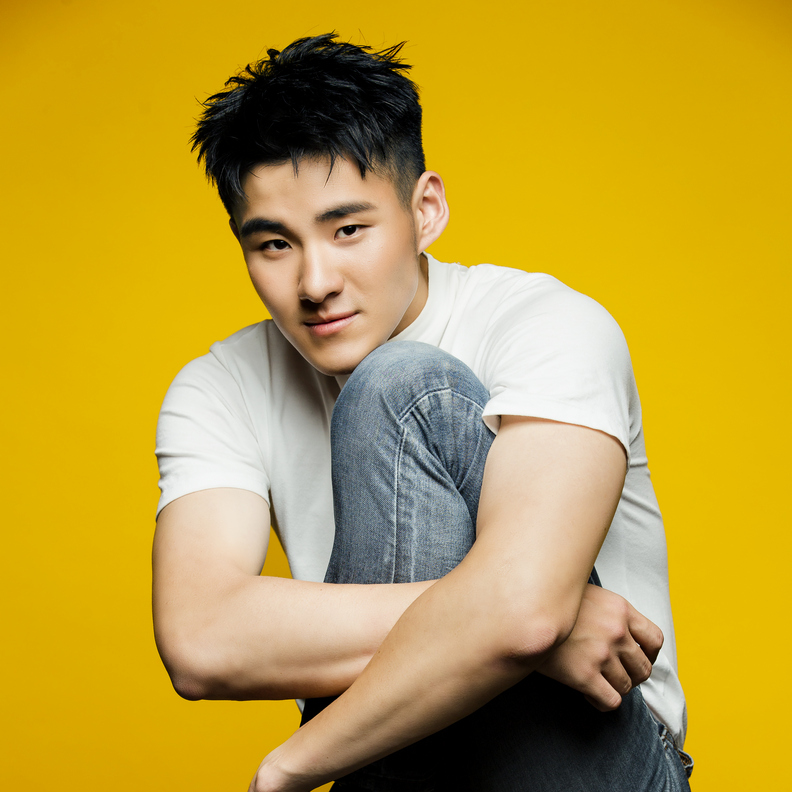 相對於外表的指點,他更虛心接受演技建議