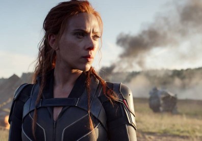 疫情重挫美國戲院，業者等待《黑寡婦》救援