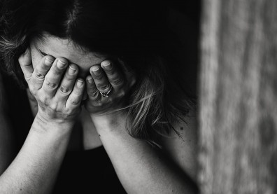 為什麼憂鬱症病患會失控殺人？精神科權威：每則案件，犯行前都有徵兆……