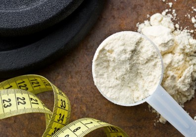增肌減脂只吃乳清蛋白？營養師：除了蛋白質，補充這兩大礦物質更有效率