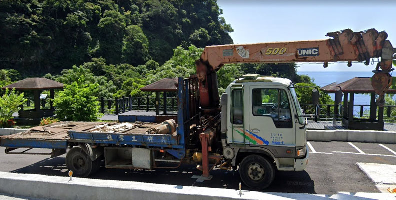 網友找出出事前的工程車。翻攝自Google街景。