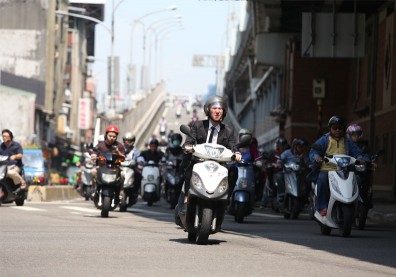 交通考照大變革！5月3日起，持汽車駕照者報考機車「仍需筆試」