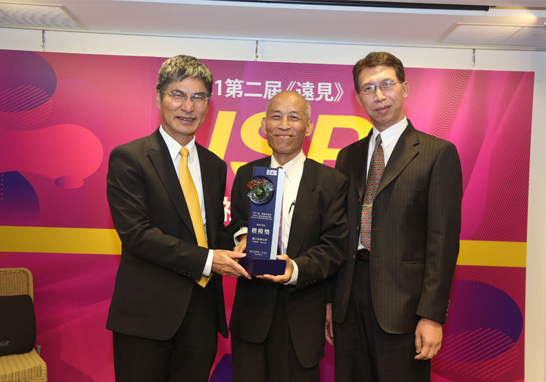 清大「七海為家,I SEA You」獲頒「國際共享組」楷模組。張智傑攝