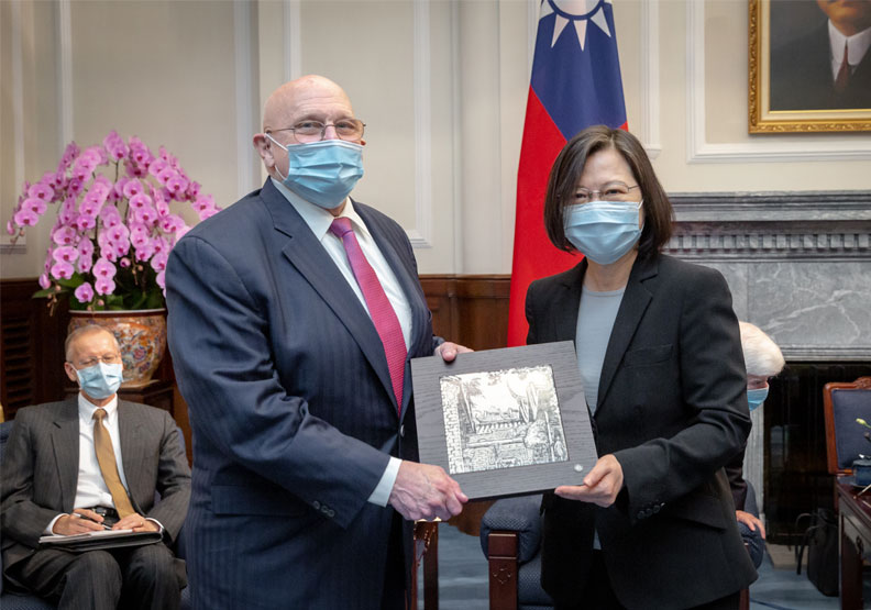 共和黨前副國務卿阿米塔吉。總統府提供