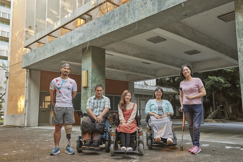 影片結尾處則透過不同族群臉上的幸福笑顏，來對所有支持彩券的人們表達感謝。