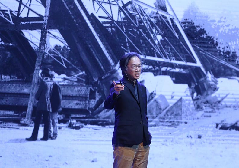 亞洲大學講座教授劉育東。池孟諭攝