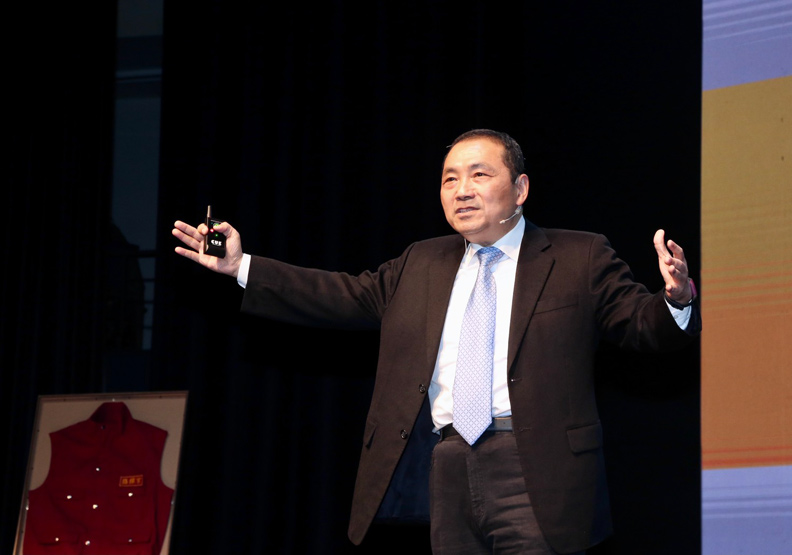 侯友宜強調，「傾聽」永遠最有人緣。張智傑攝