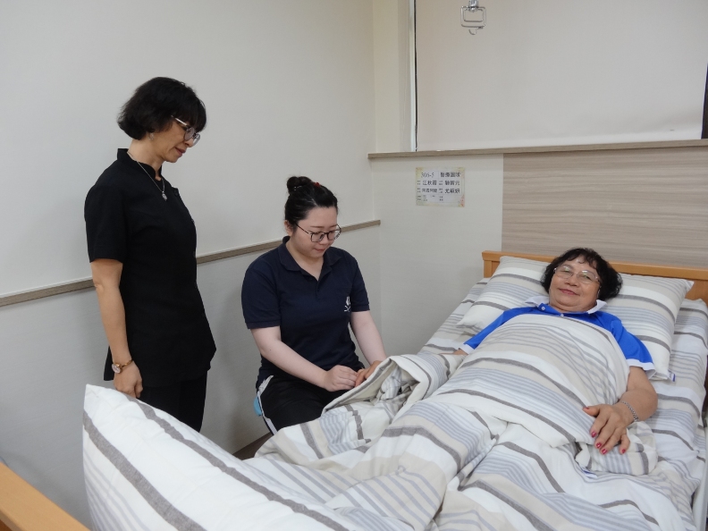 輔英科大打造全國最大長照人才培育基地。