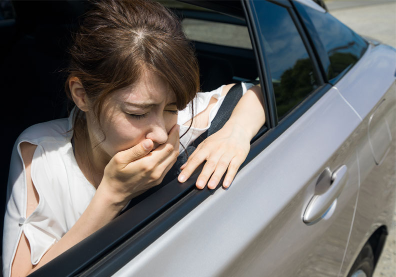 暈車藥何時服用最有效？藥師提醒五大族群不適合使用暈車藥