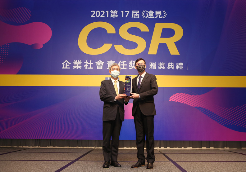 金管會主委黃天牧（左）、台電副總經理徐造華（右）。張智傑攝