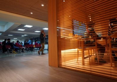 全民瘋買股！台股8局下半，小心別接刀子