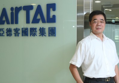 亞德客苦熬品牌 熬出30年首檔傳產「千金」