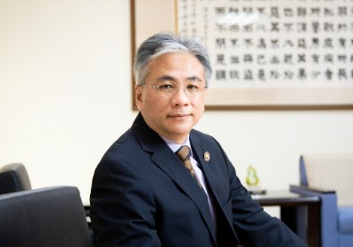 企業最愛私立科大冠軍／校長帶頭衝，朝陽科大開展三贏局勢！