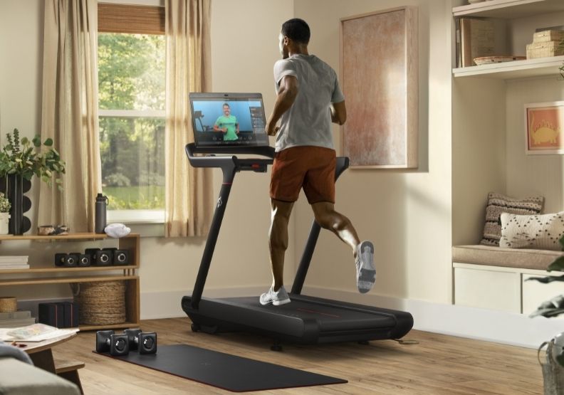 Peloton所生產的跑步機，造成多人受傷，以及一名兒童死亡等傷亡事件。取自peloton官網。