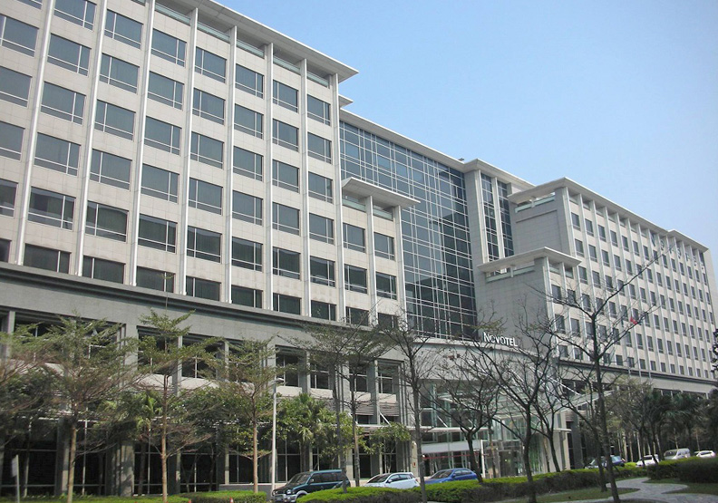 諾富特飯店爆發群聚感染,圖片取自維基百科。