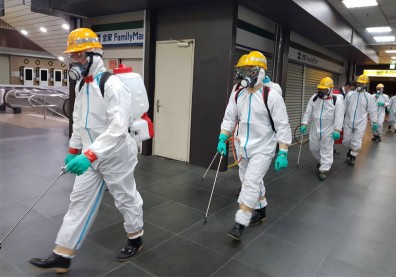 台灣與「第三級警戒」的距離，只隔著三顆未爆彈？