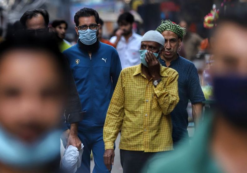 印度單日的確診數已經破了全球紀錄,醫療資源的匱乏更陷入了水深火熱中。bbc