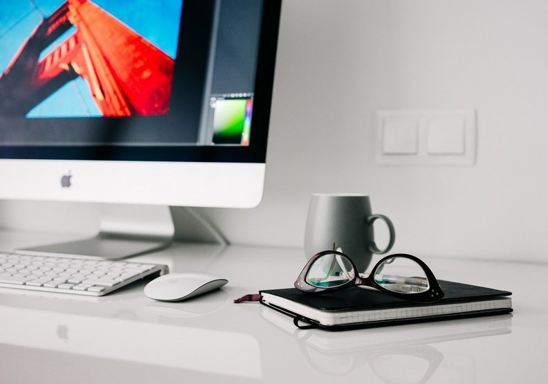 保持明確的工作時間。pixabay