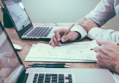 圖解／疫情燒旺「防疫保單」！哪張「神單」聲量最高？