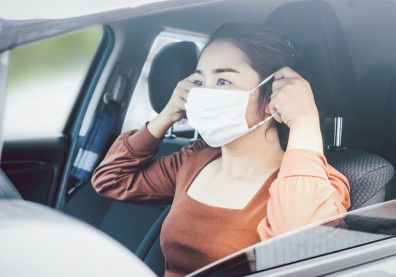 開車要戴口罩嗎？指揮中心：獨自一人可不戴